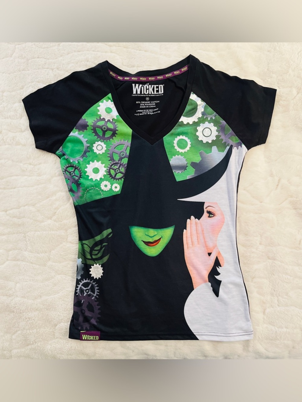 WICKED Glinda and Elphaba Oz cap sleeve graphic tee play merchandise size M